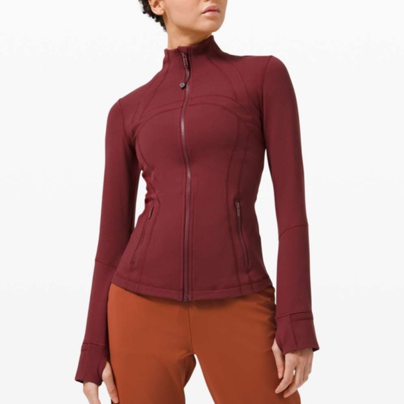 🎁LULULEMON DEFINE JACKET-RED MERLOT, 6/8🎁 - Picture 8 of 11